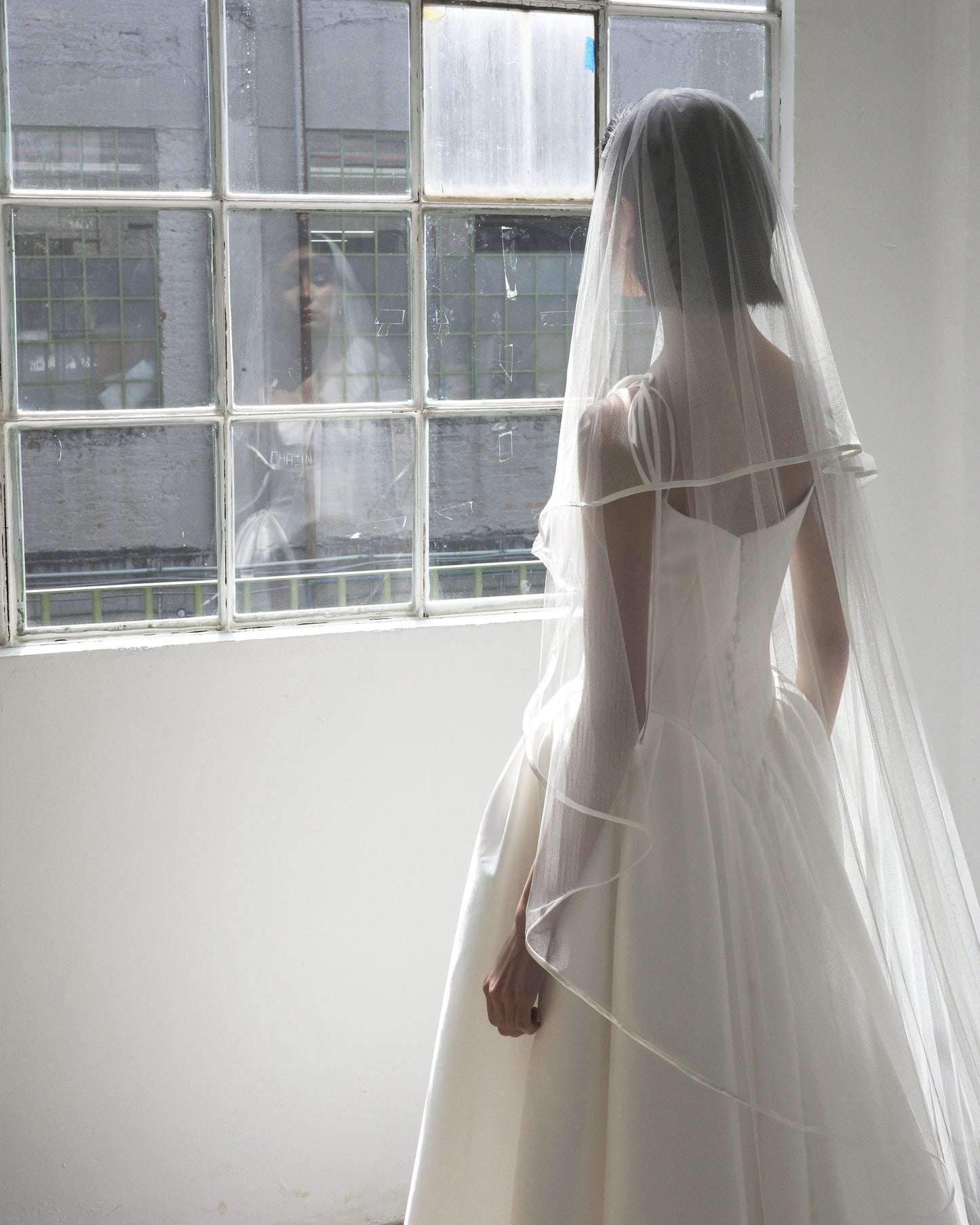 The Narrow Satin Edge Veil