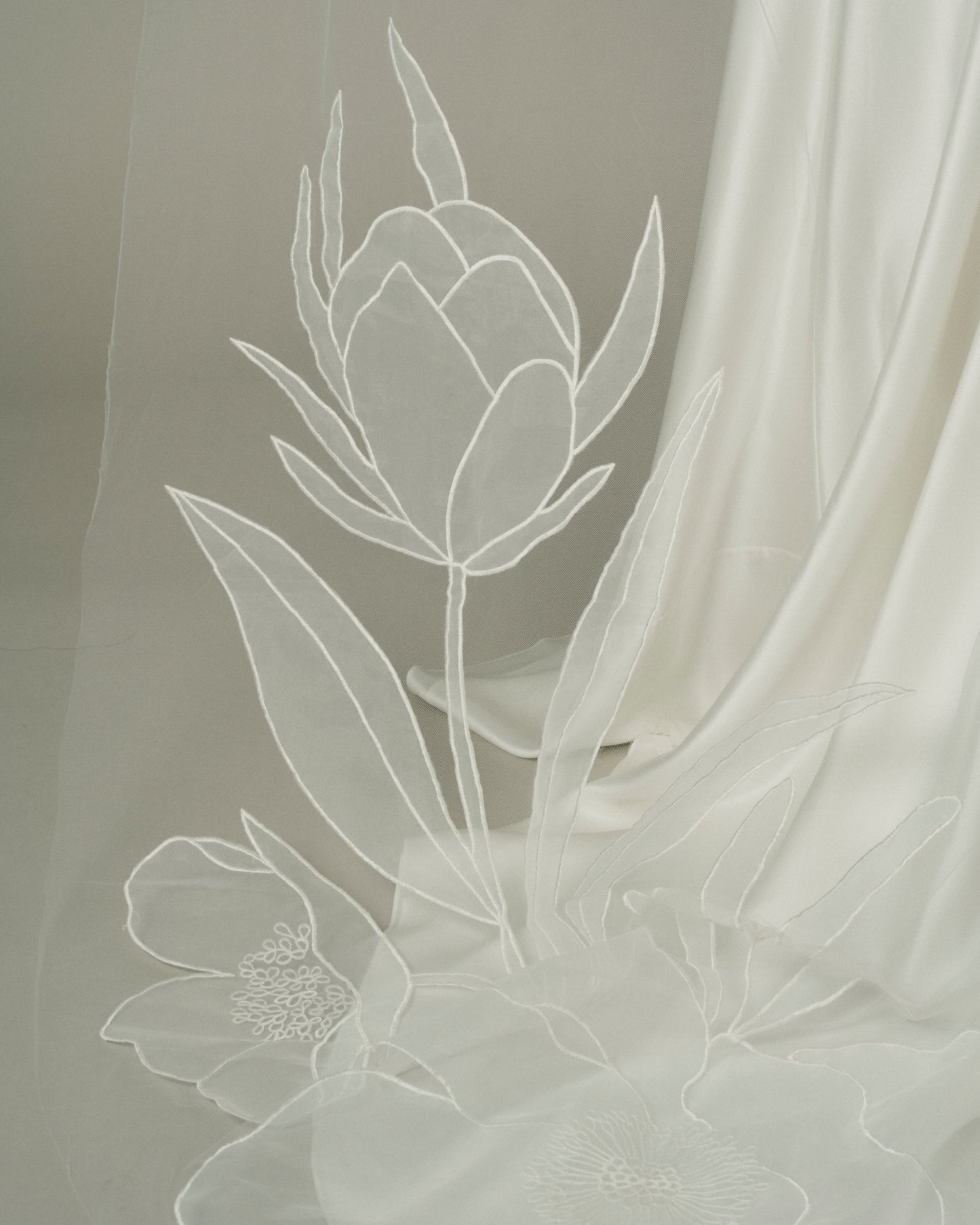 BLOOM VEIL ORGANZA DETAIL