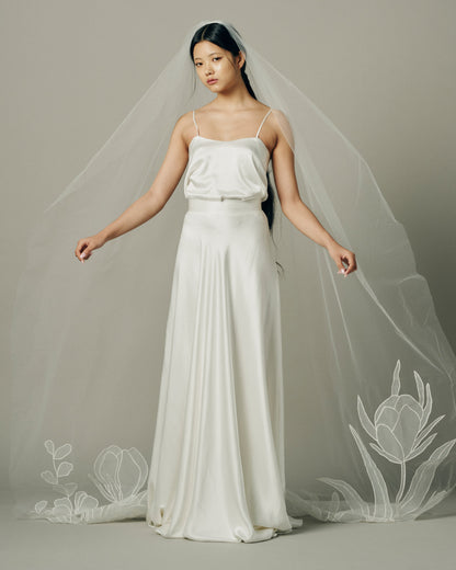 BLOOM VEIL ORGANZA FRONT FLOW