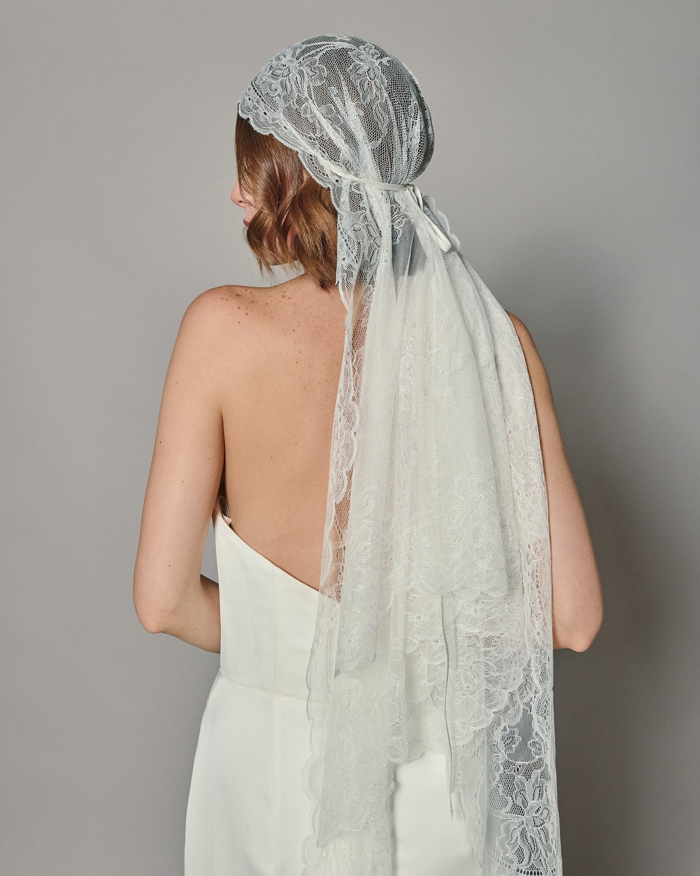 CRISTINA SPANISH LACE MANTILLA