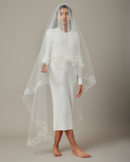 DIXON EMRBOIDERED BRIDAL VEIL FRONT