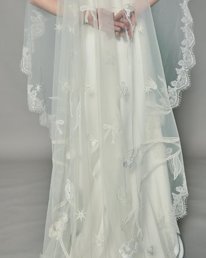 LOHO EXCLUSIVE // DREAM EMBROIDERED VEIL