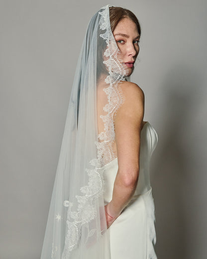 LOHO EXCLUSIVE // DREAM EMBROIDERED VEIL