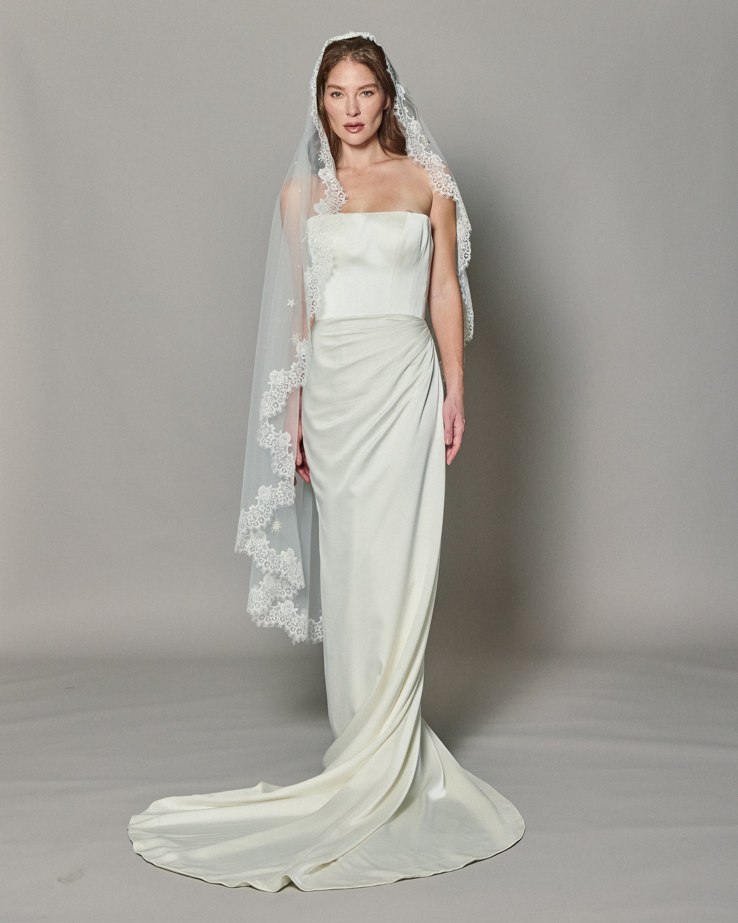 ESTRELLA MANTILLA VEIL