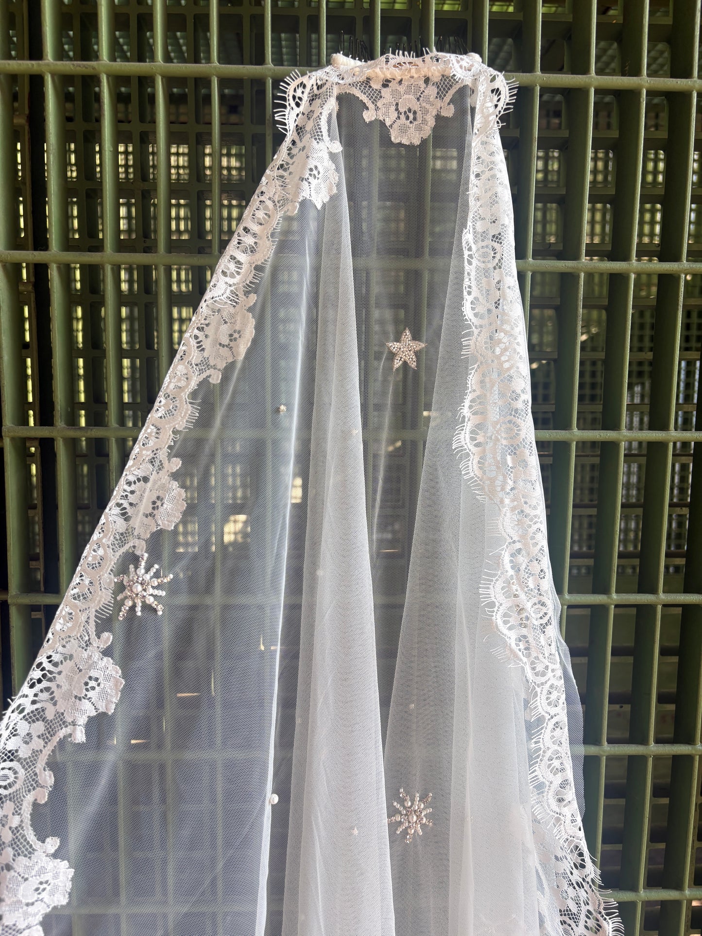 ESTRELLA MANTILLA VEIL