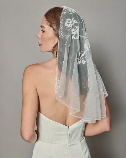 MOON BEADED VEIL