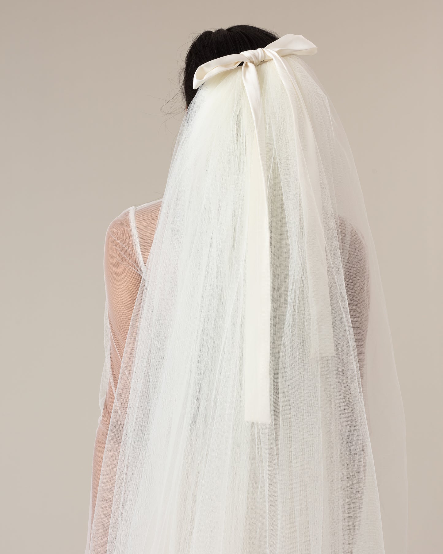 NINA OFRENDA VEIL-120