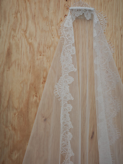 ROMINA LINE EMBROIDERY LACE VEIL
