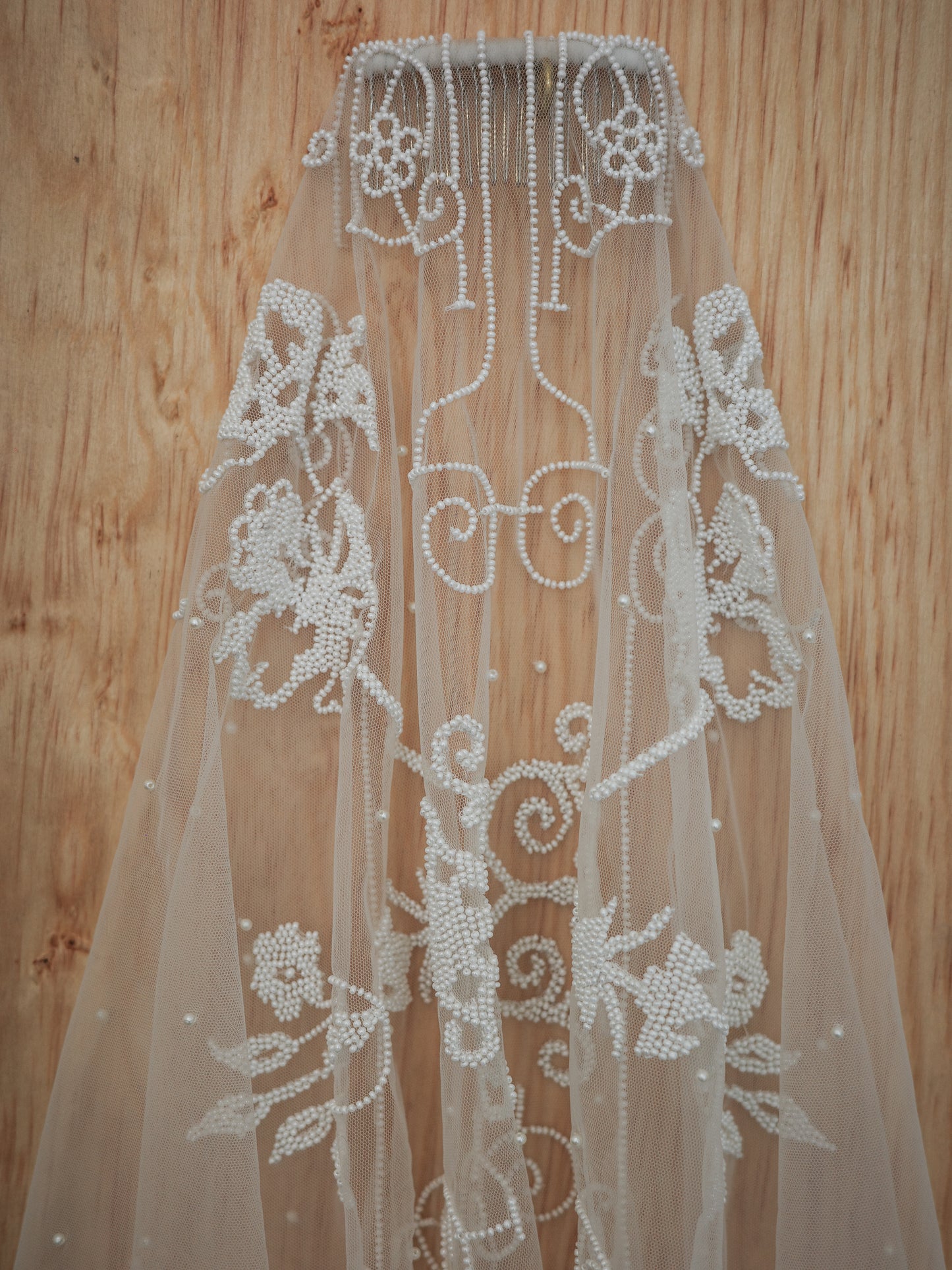 MOON BEADED VEIL