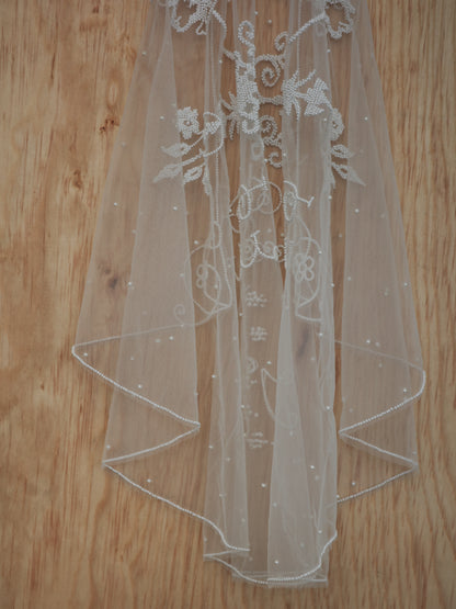 MOON BEADED VEIL
