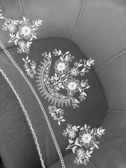 REGINA SQUARE VEIL