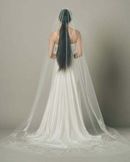 SECRET GARDEN VEIL BACK