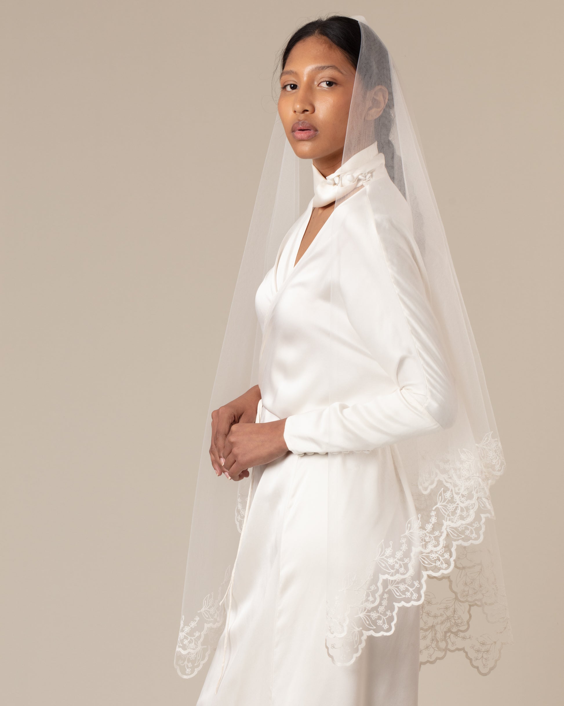 SIERRA OFRENDA VEIL-243