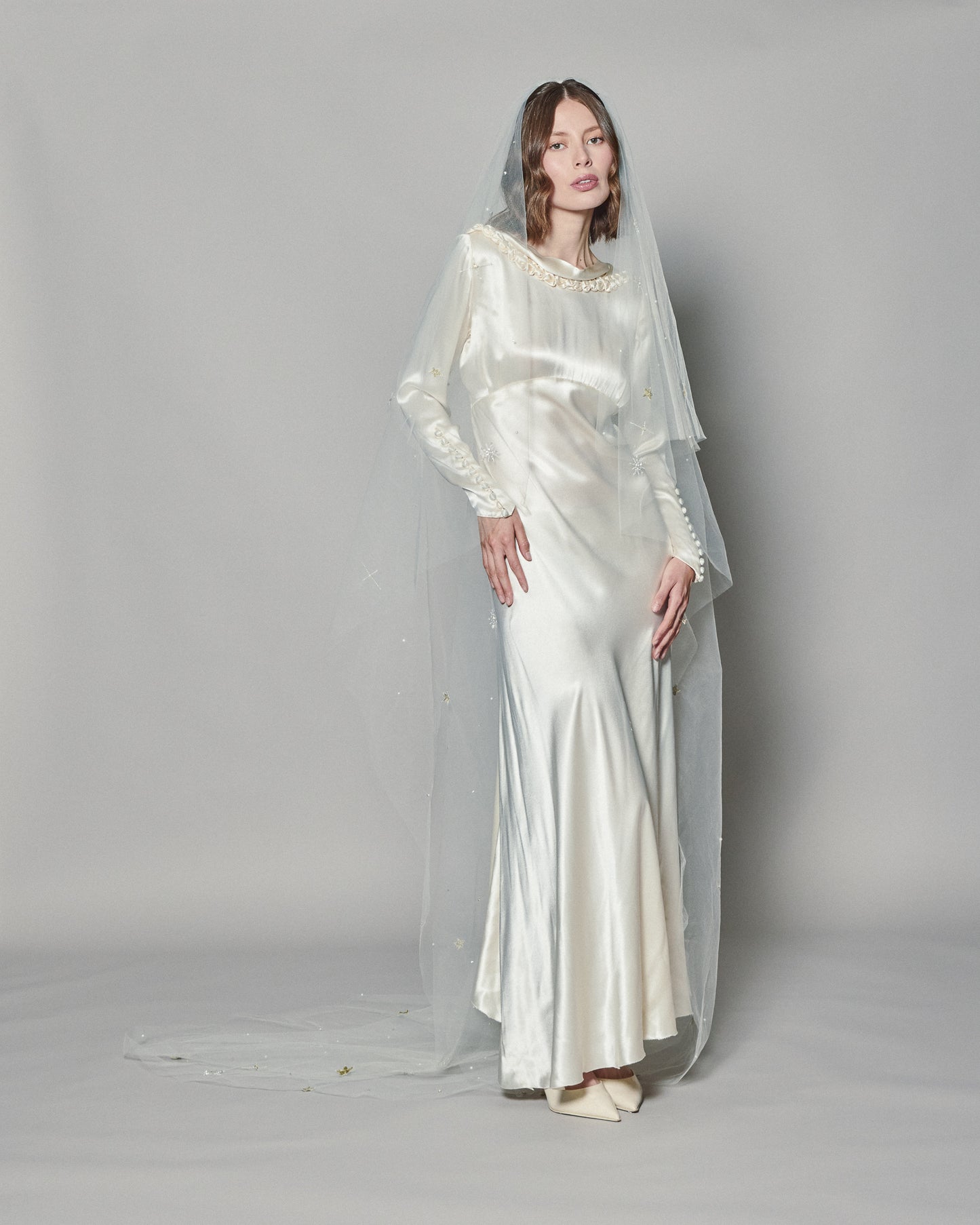 STARLIGHT COLOR EMBROIDERED VEIL