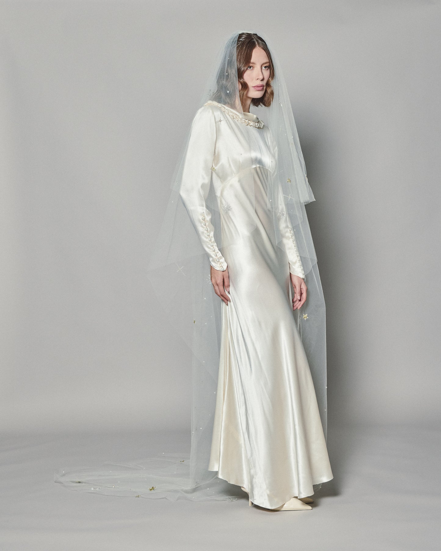 STARLIGHT COLOR EMBROIDERED VEIL